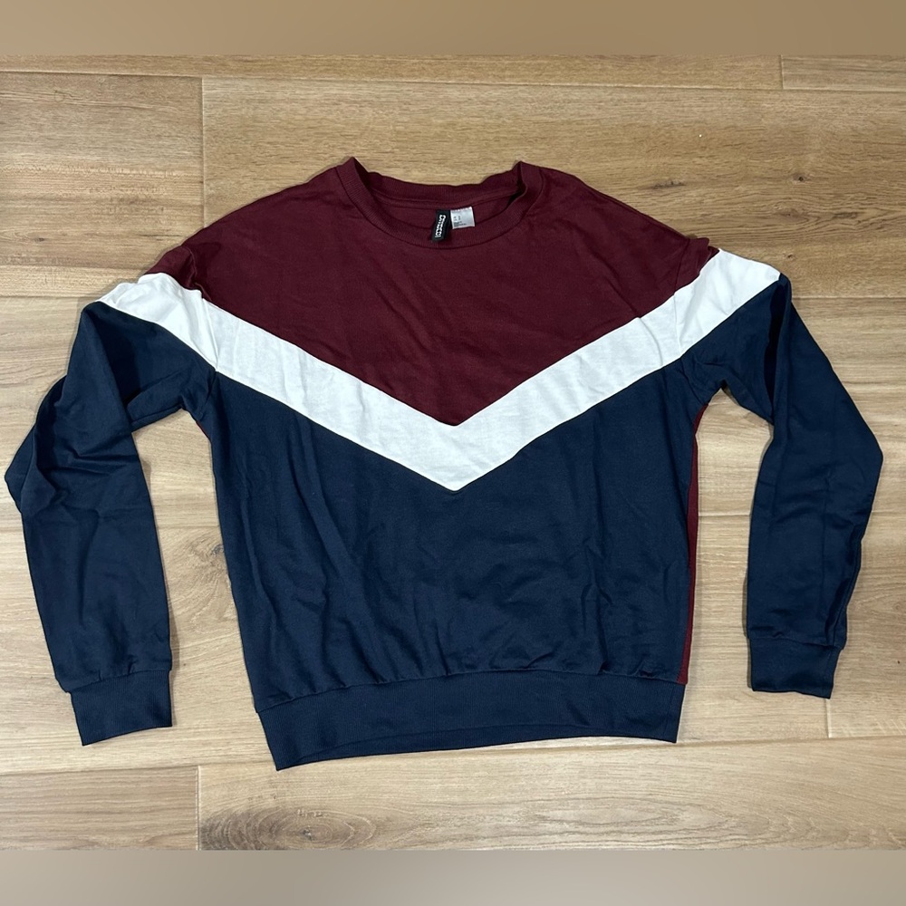 Divided H&M Tri-Color Sweater Small
